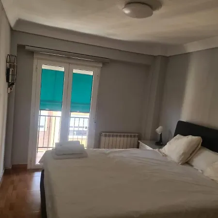 Apartamento Zaragoza Plaza Europa Exterior photo
